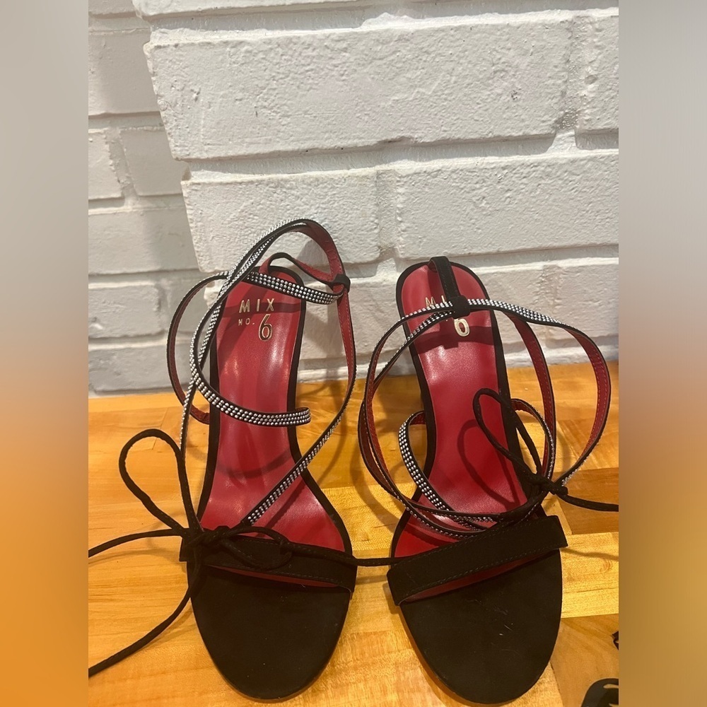 Pretty heels - Picture 4 of 6